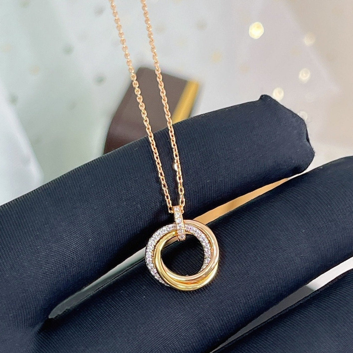 [⭐Corinne]TRINITY NECKLACE SILVER GOLD PINK GOLD DIAMONDS