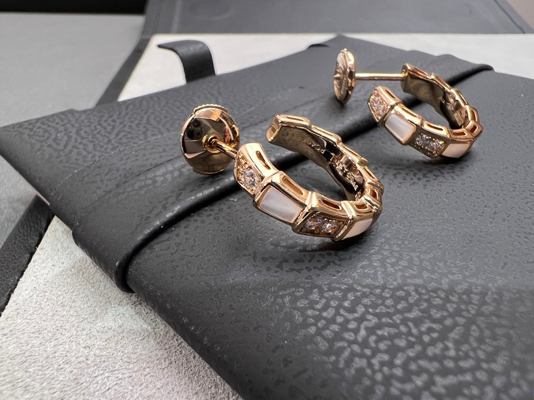[⭐Corinne]SERPENTI MOP PINK GOLD EARRINGS