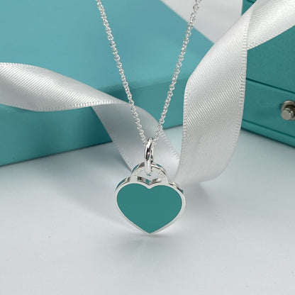 [Corinne]HEART PEDANT SILVER NECKLACE