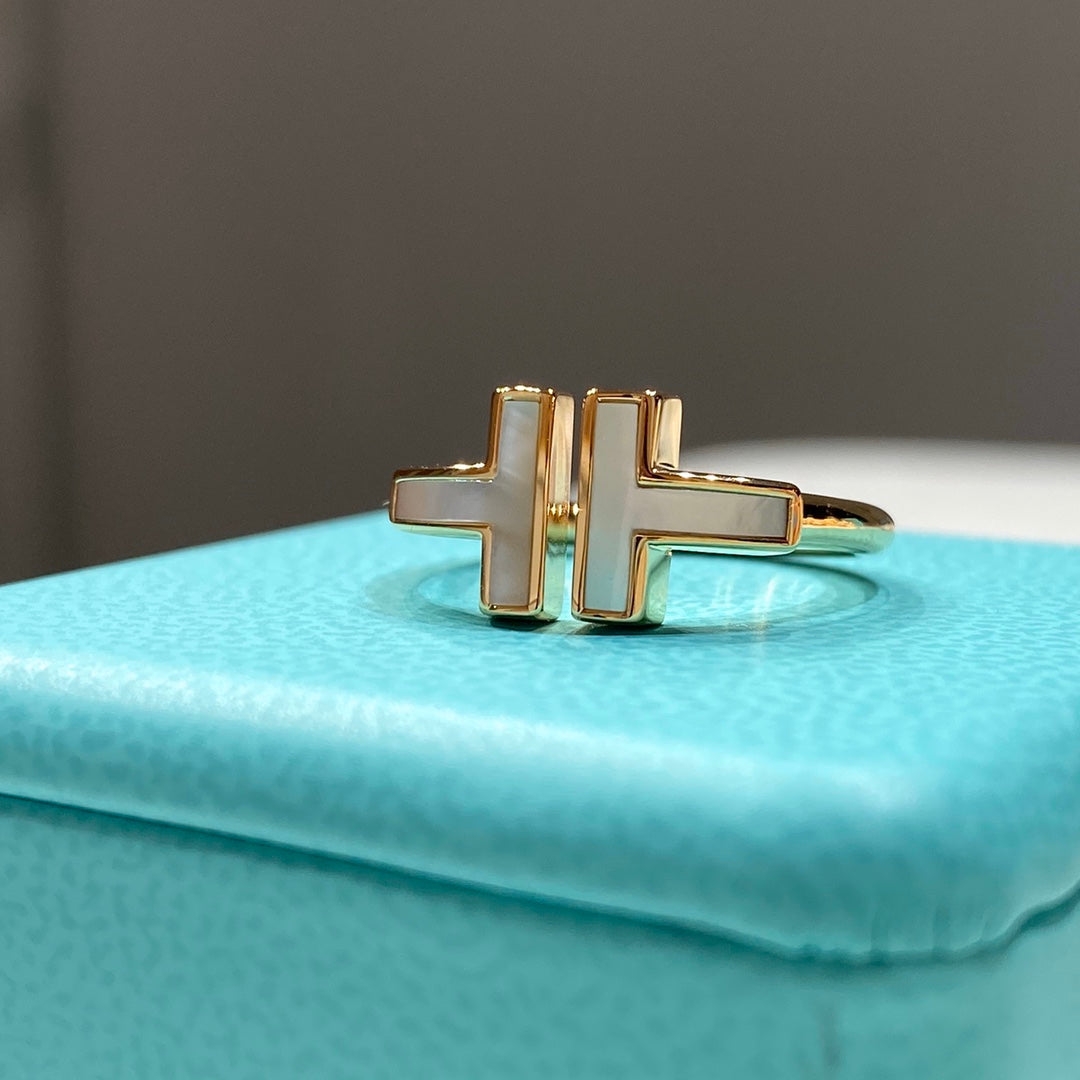 [Corinne] WIRE MOP RING PINK GOLD