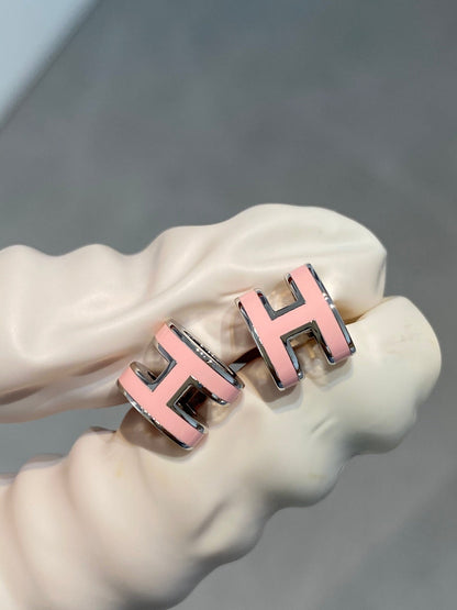 [⭐Corinne]MINI POP H SILVER EARRINGS PINK
