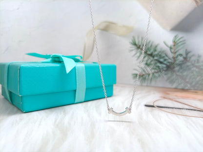 [Corinne]MINI SMILE PEDANT NECKLACE