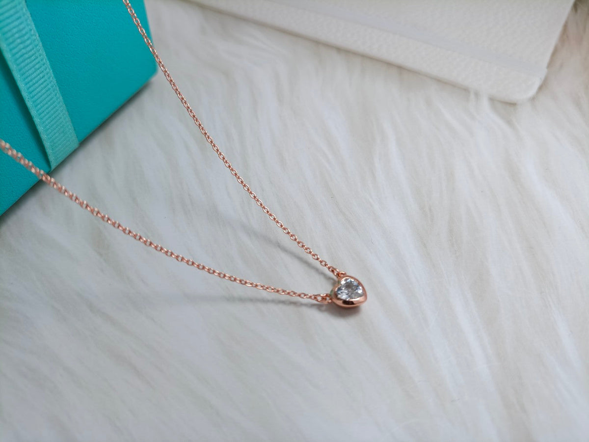 [Corinne]HEART BIG DIAMOND NECKLACE