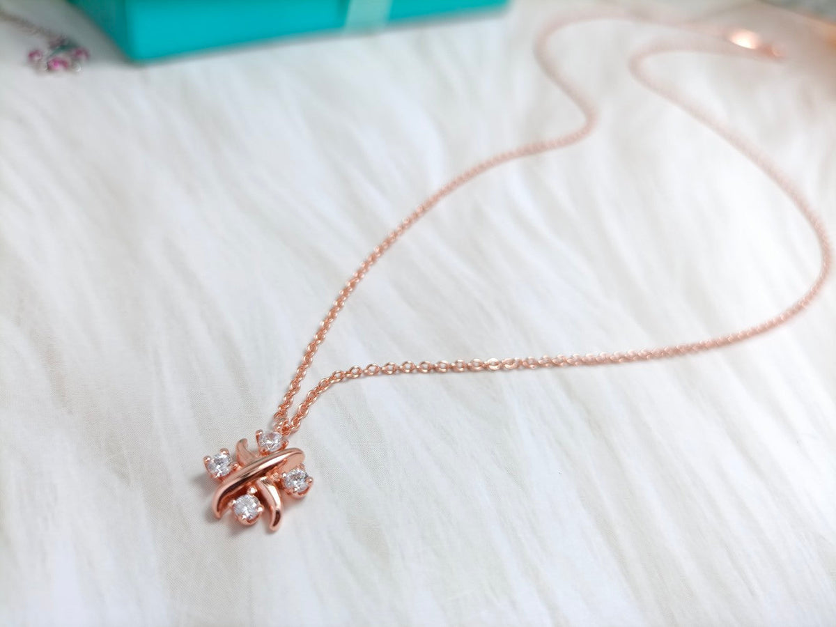 [Corinne]PINWHEEL NECKLACE DIAMOND