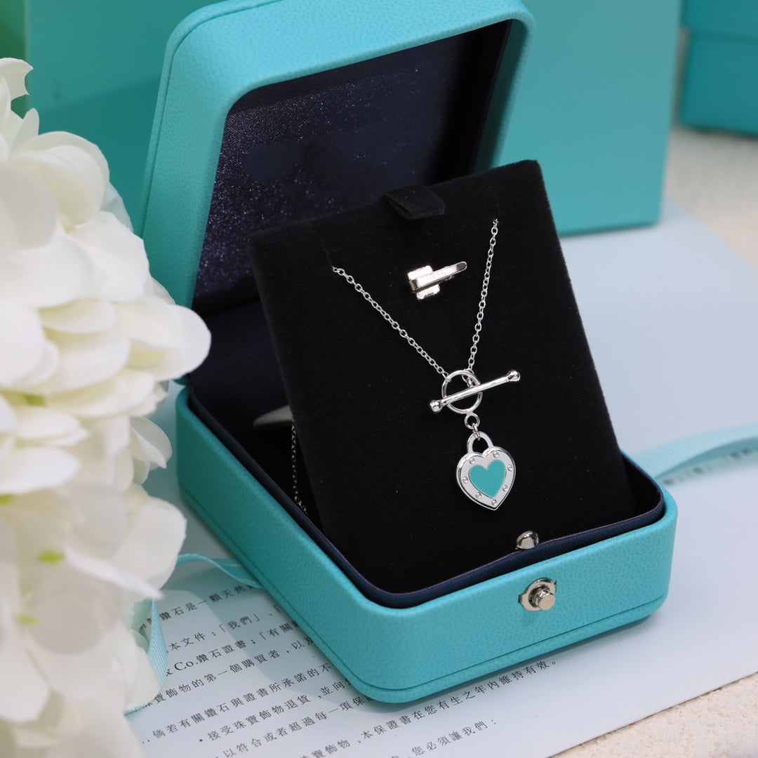 [Corinne]DOUBLE HEART BLUE NECKLACE