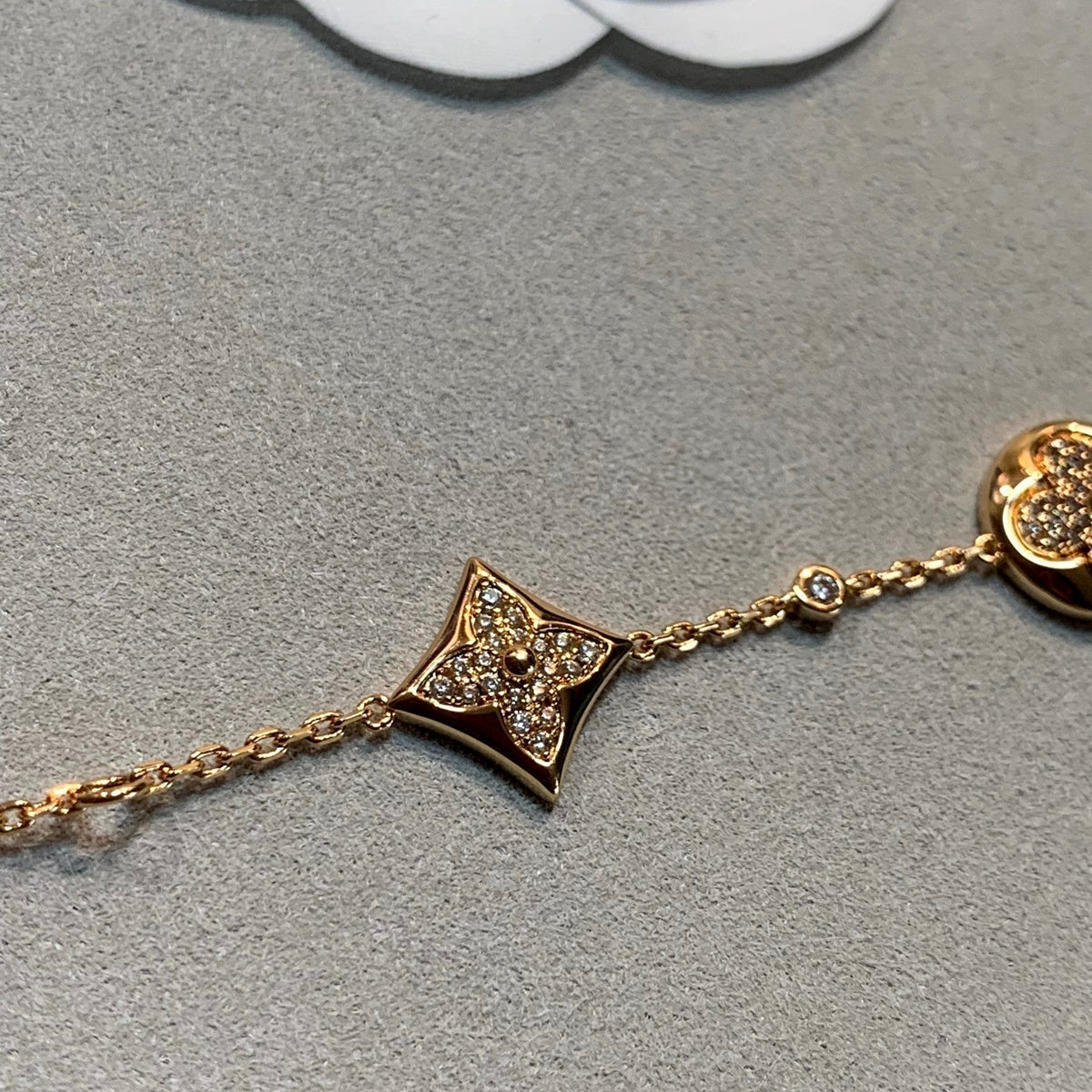 [⭐Corinne]STAR AND SUN 4 MOTIFS GOLD DIAMONDS BRACELET