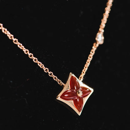 [⭐Corinne]STAR NECKLACE PINK GOLD 1 DIAMOND