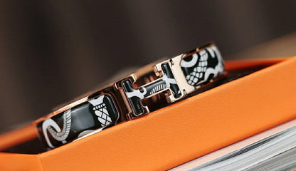 [⭐Corinne]H TARTAN BRACELET 12MM