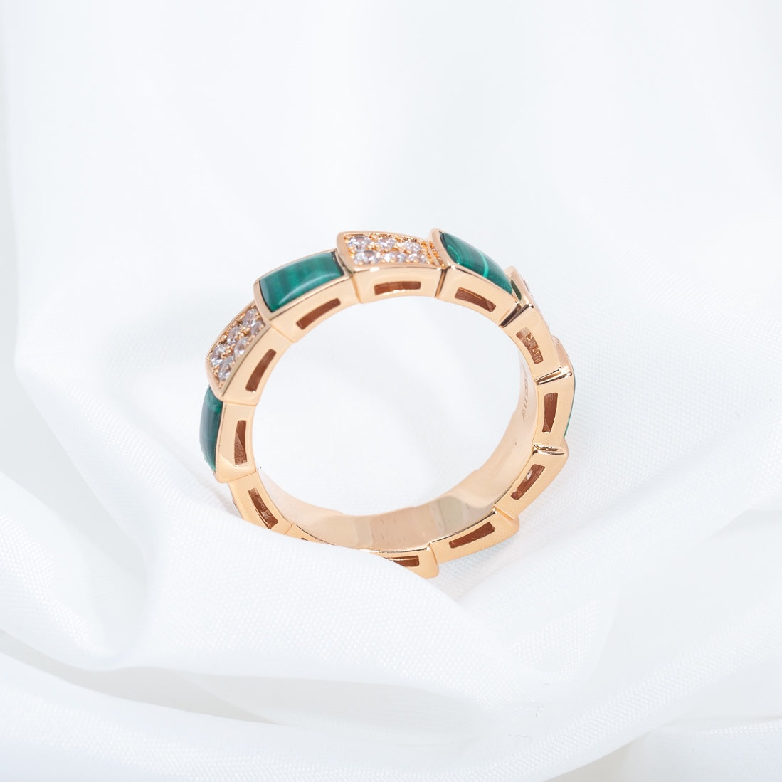 [⭐Corinne]SERPENTI RING PINK GOLD MALACHITE DIAMOND PAVED 4MM