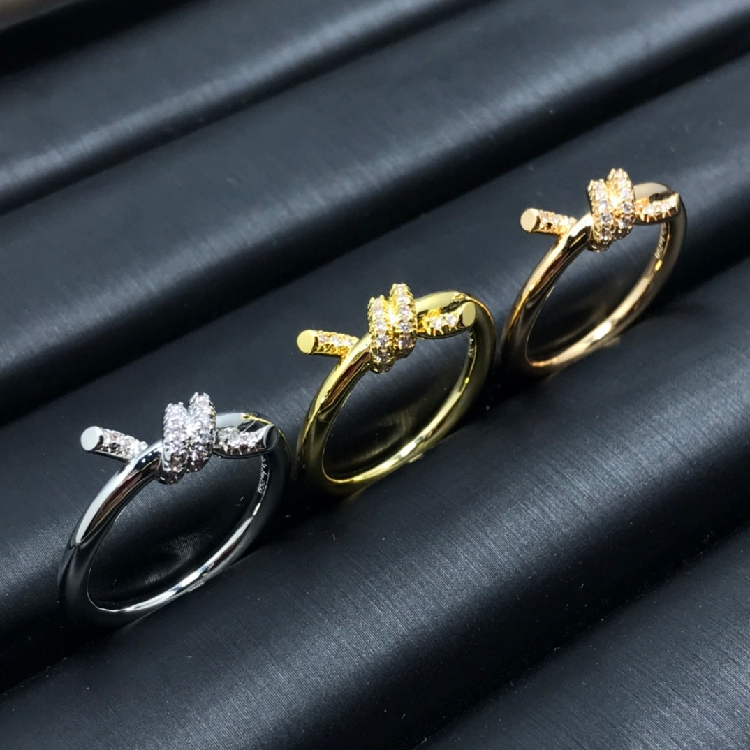 [Corinne]KNOT RING 1.2MM DIAMOND