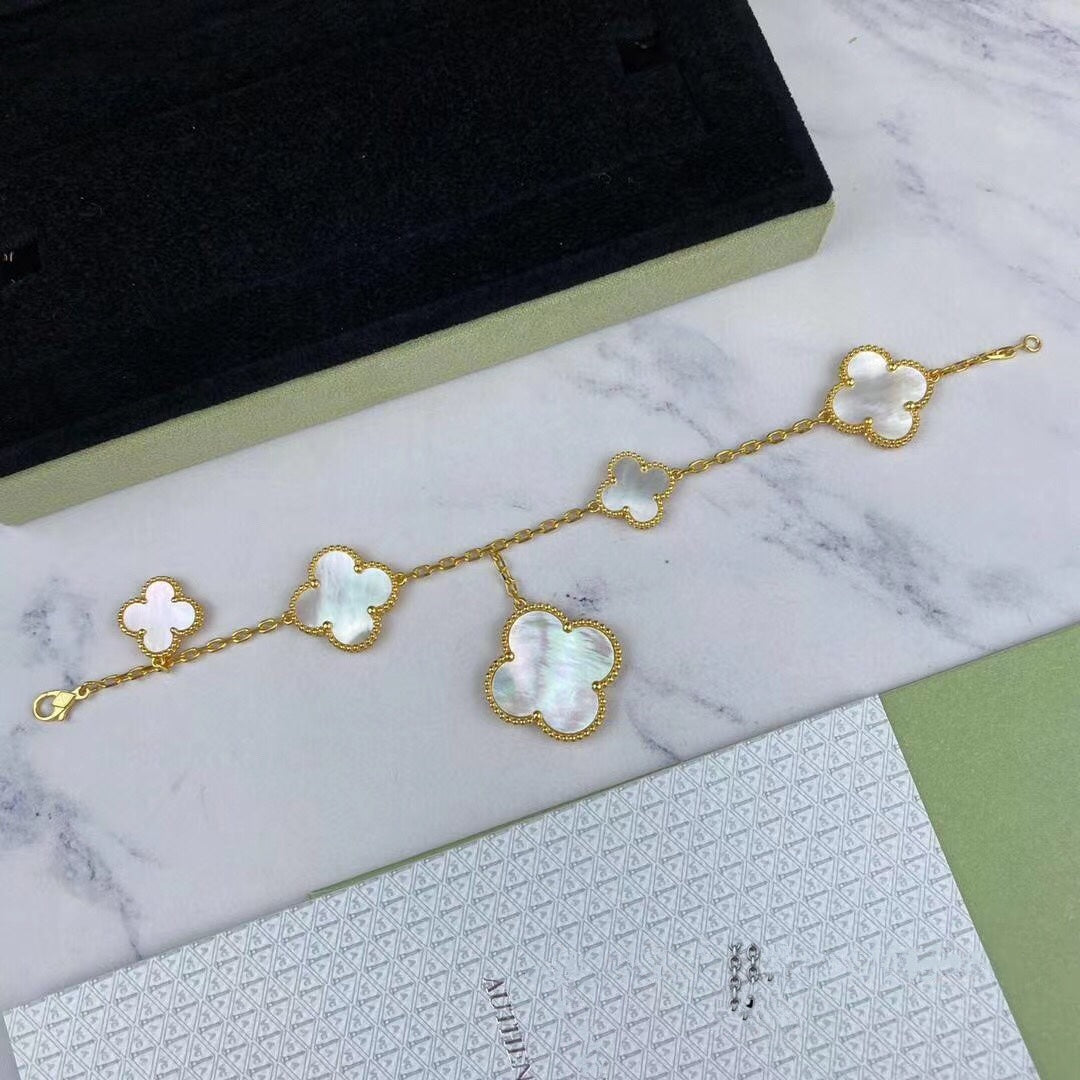 [⭐Corinne]MAGIC CLOVER MOP GOLD BRACELET 5 MOTIFS