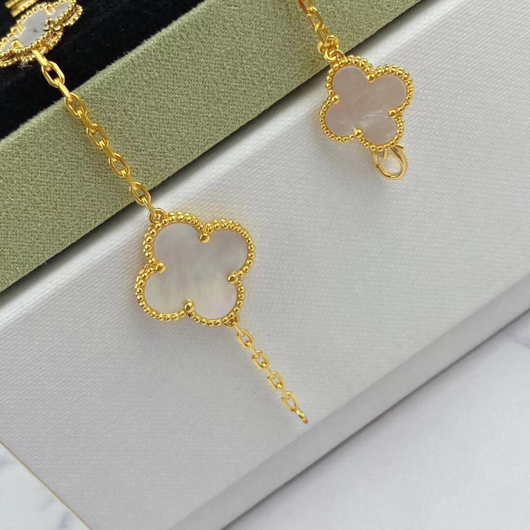 [⭐Corinne]MAGIC CLOVER MOP GOLD BRACELET 5 MOTIFS