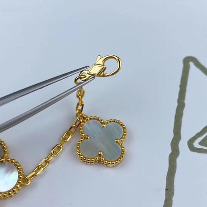 [⭐Corinne]MAGIC CLOVER MOP GOLD BRACELET 5 MOTIFS