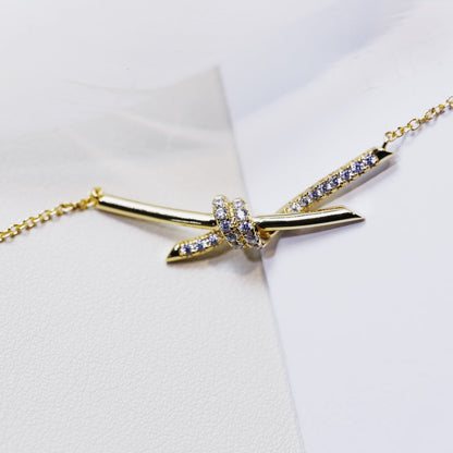 [Corinne]KNOT NECKLACE GOLD DIAMONDS