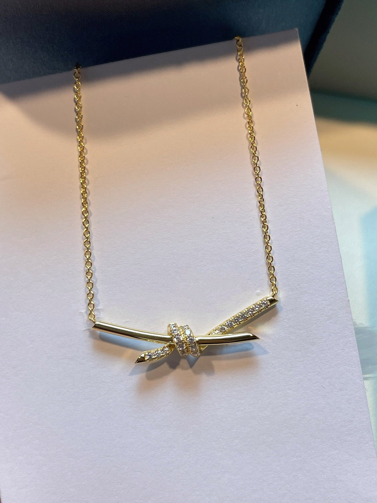 [Corinne]KNOT NECKLACE GOLD DIAMONDS