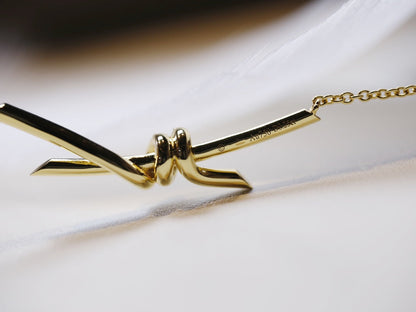 [Corinne]KNOT NECKLACE GOLD DIAMONDS