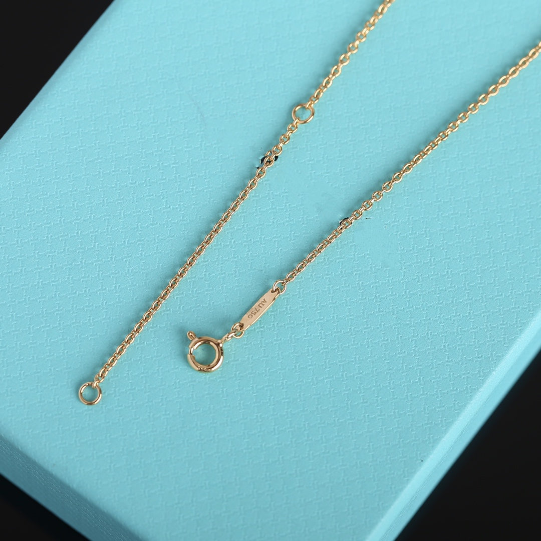[Corinne]KNOT NECKLACE GOLD