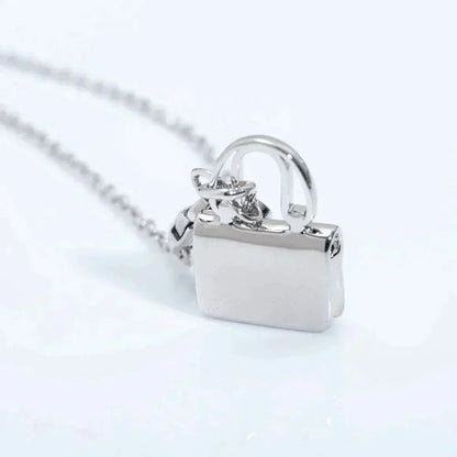 [⭐Corinne]AMULETTE PEDANT SILVER NECKLACE