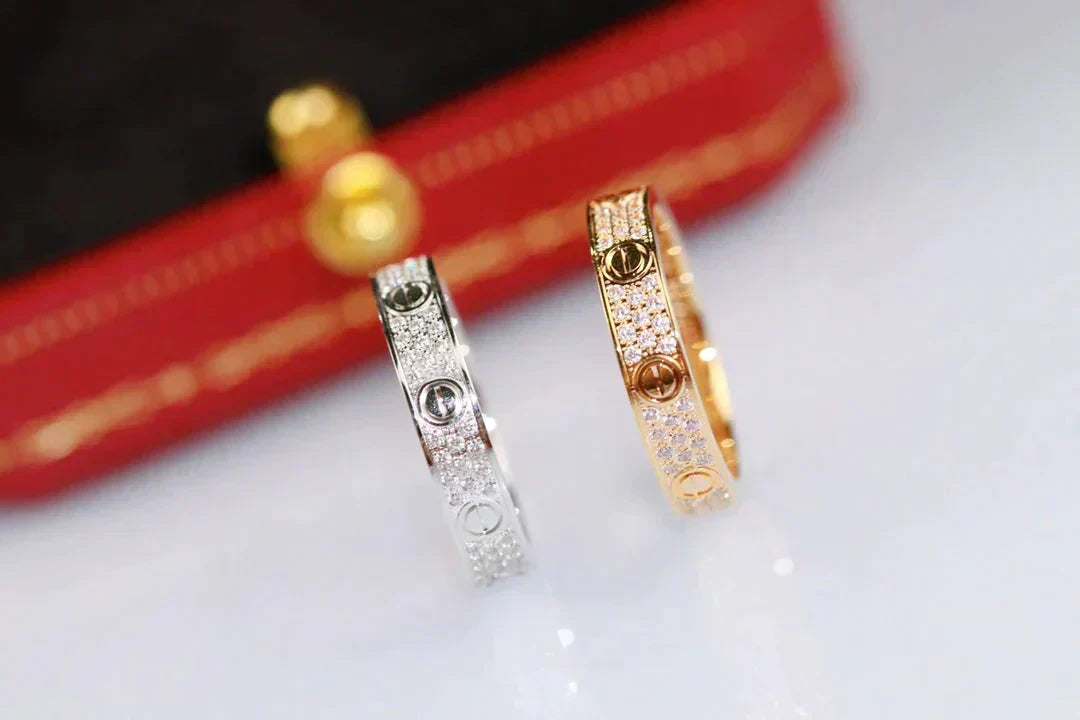 [⭐Corinne]LOVE RING 3.6MM DIAMOND PAVED