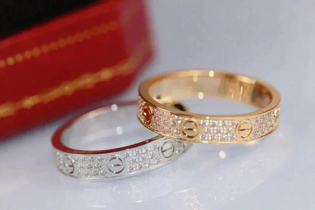 [⭐Corinne]LOVE RING 3.6MM DIAMOND PAVED