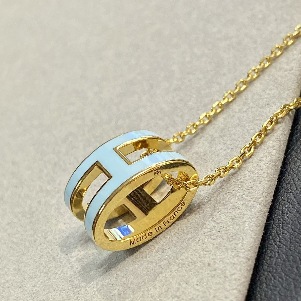 [⭐Corinne]POP H LIGHT BLUE NECKLACE