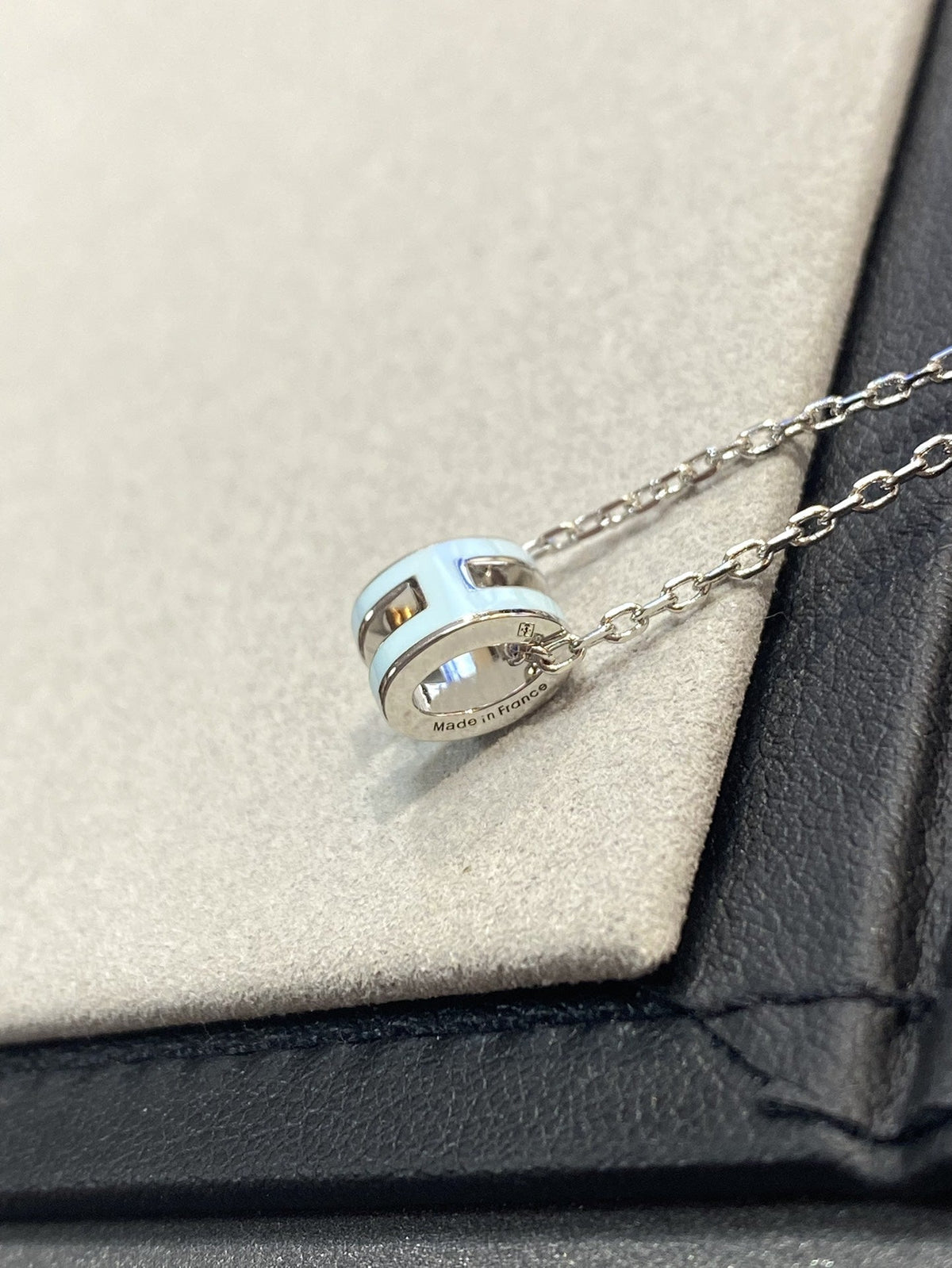 [⭐Corinne]POP H LIGHT BLUE NECKLACE