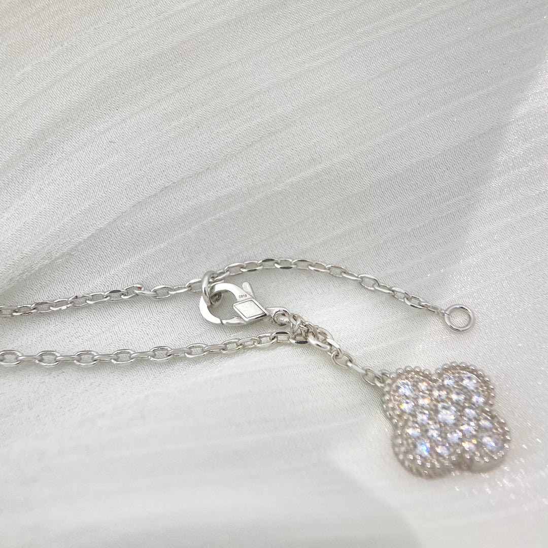 [⭐Corinne]CLOVER 5 MOTIFS SILVER DIAMONDS NECKLACE
