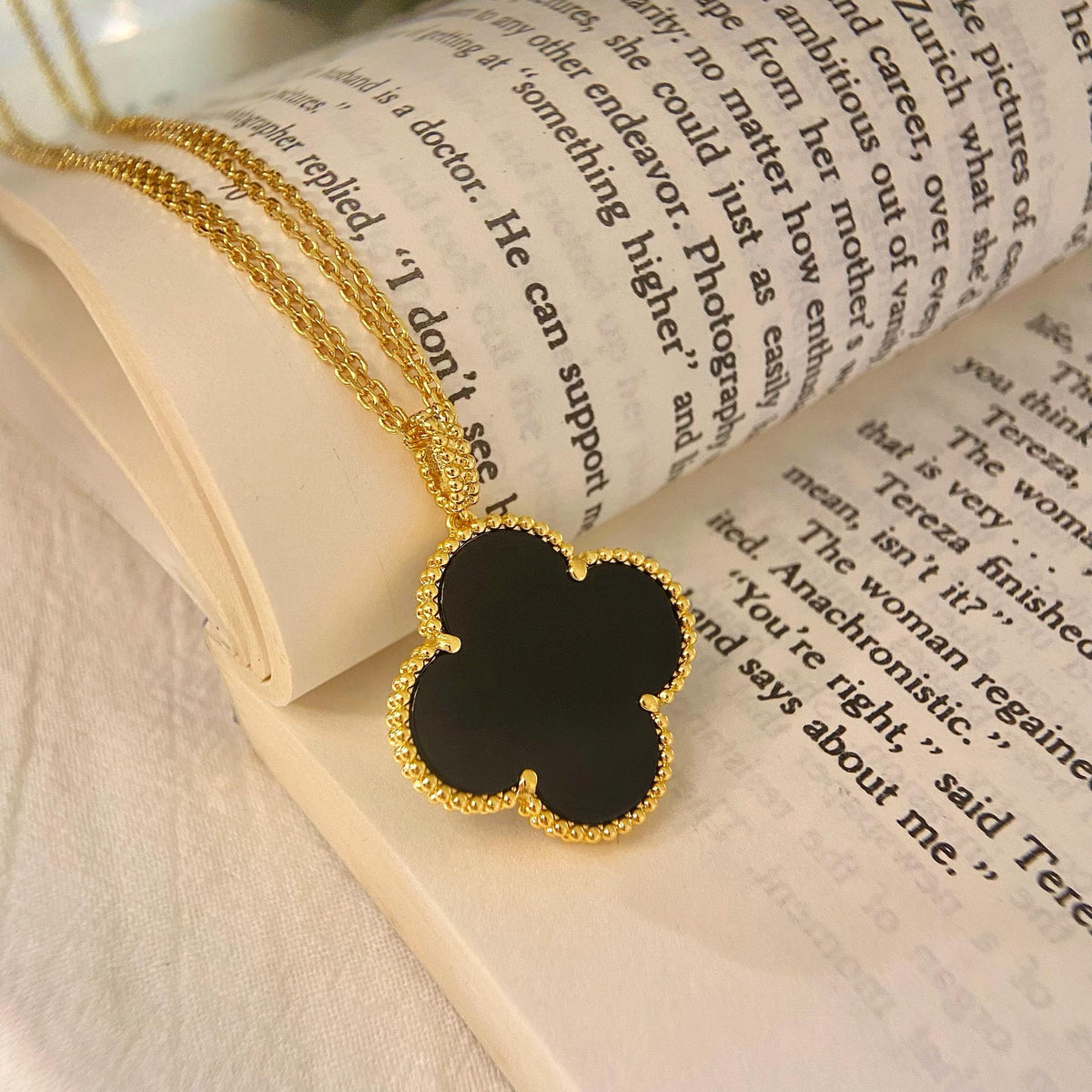 [⭐Corinne]CLOVER 25MM NECKLACE GOLD ONYX