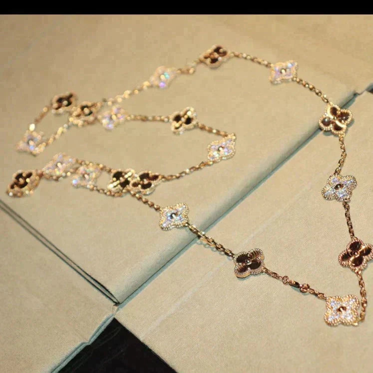 [⭐Corinne]CLOVER 20 MOTIFS LASER DIAMOND NECKLACE