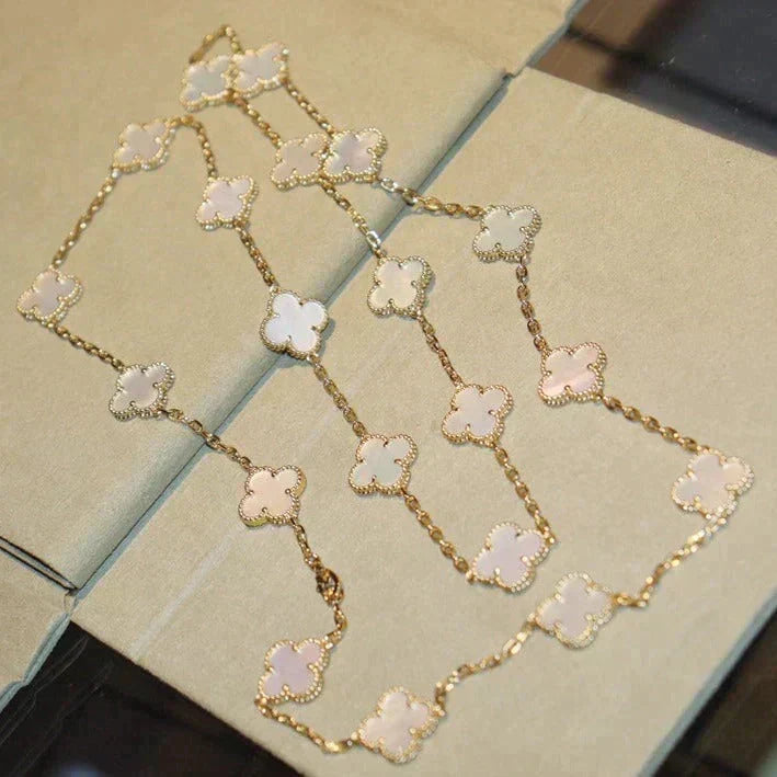 [⭐Corinne]CLOVER 20 MOTIFS WHITE MOP NECKLACE