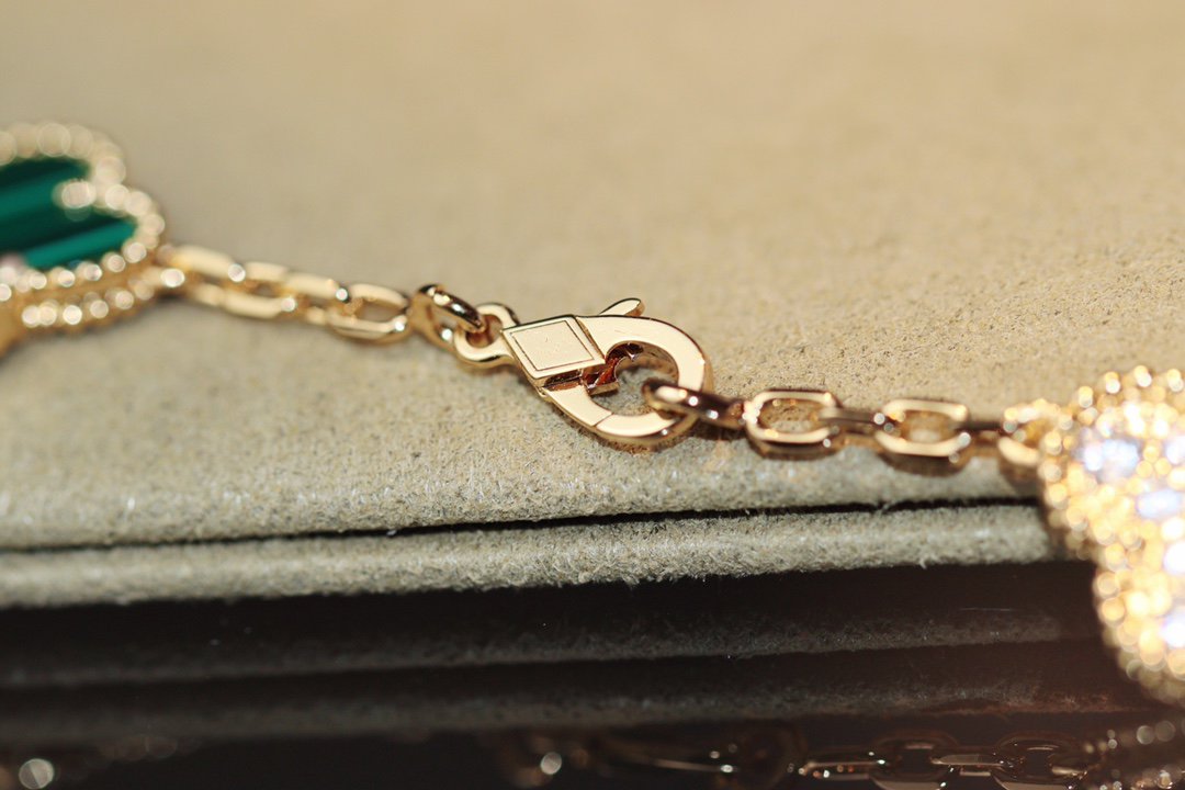 [⭐Corinne]CLOVER 20 MOTIFS ONYX ROSE GOLD