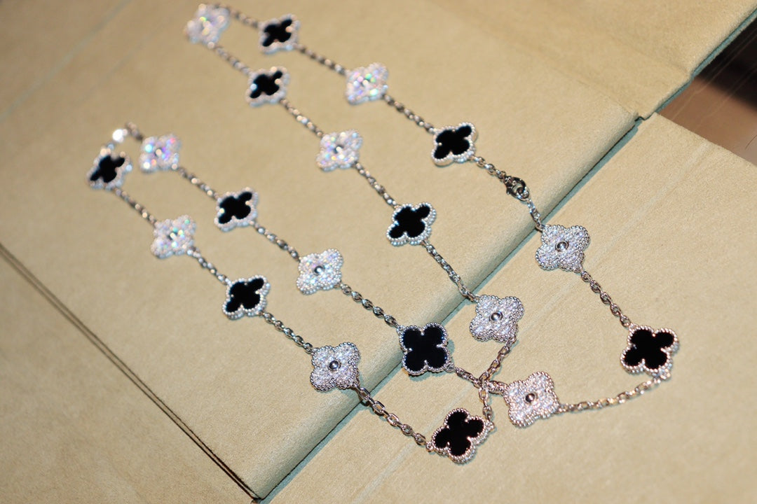 [⭐Corinne]CLOVER 20 MOTIFS ONYX DIAMOND SILVER