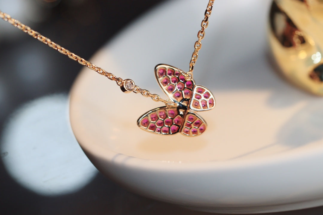 [⭐Corinne]BUTTERFLY RED DIAMOND ROSE GOLD NECKLACE