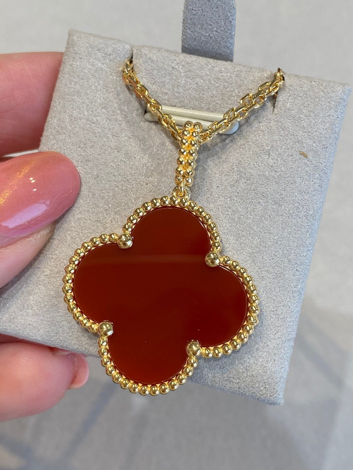 [⭐Corinne]CLOVER 25MM NECKLACE GOLD CARNELIAN