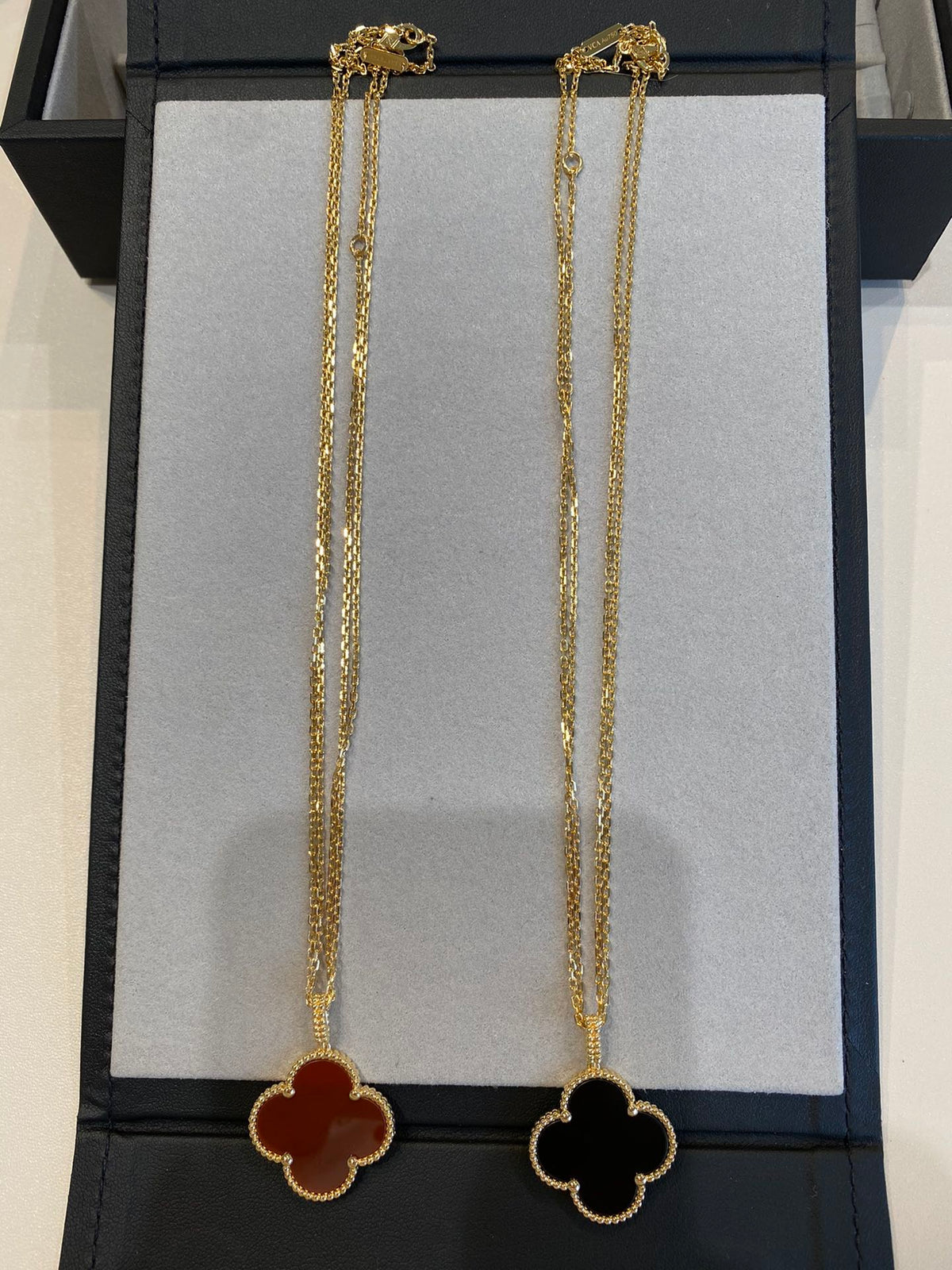 [⭐Corinne]CLOVER 25MM NECKLACE GOLD CARNELIAN