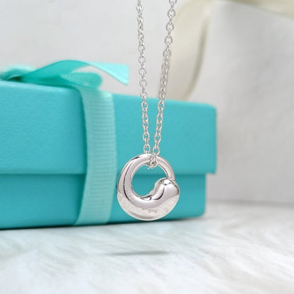 [Corinne]SNAIL PEDANT SILVER NECKLACE