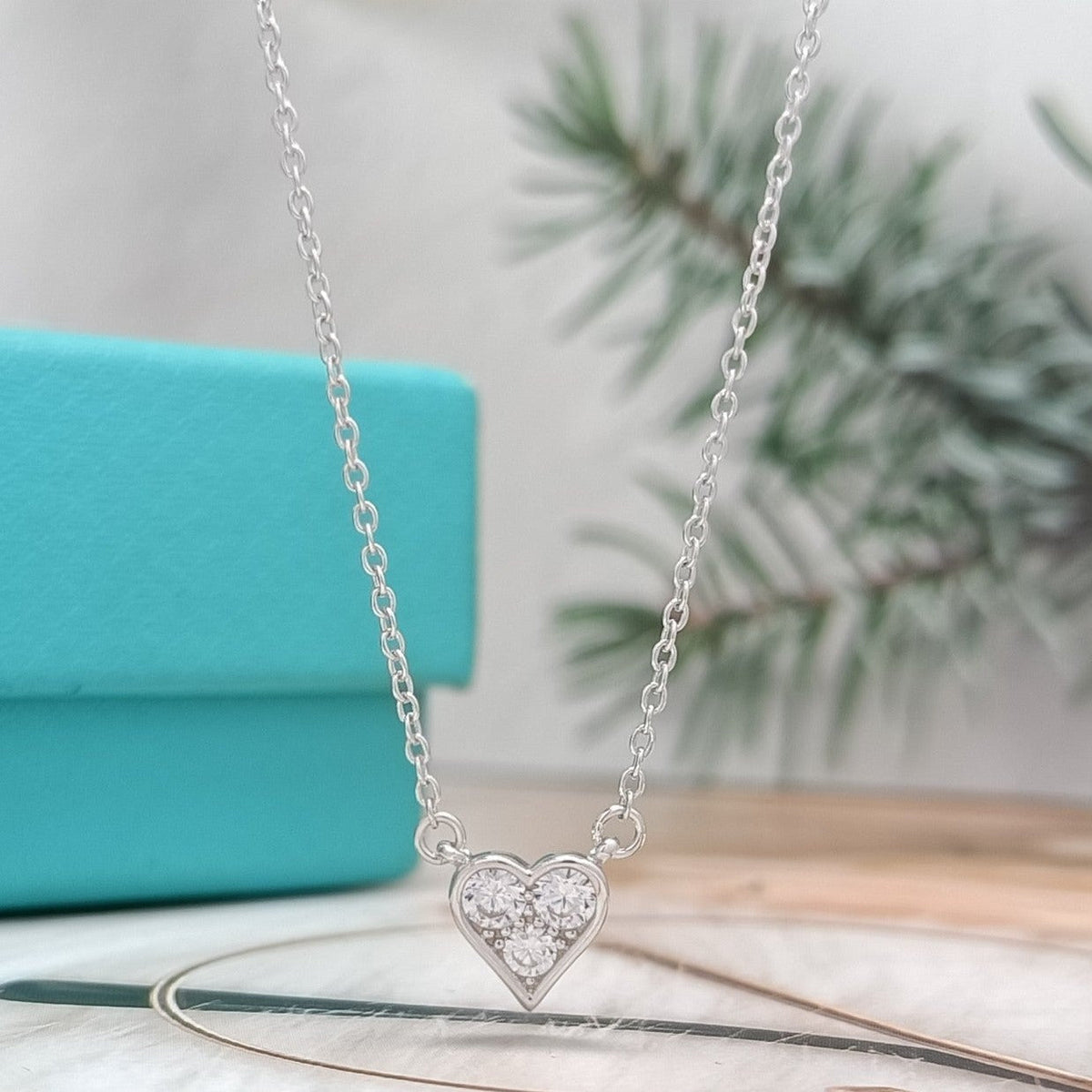 [Corinne]HEART 3 DIAMONDS PEDANT NECKLACE