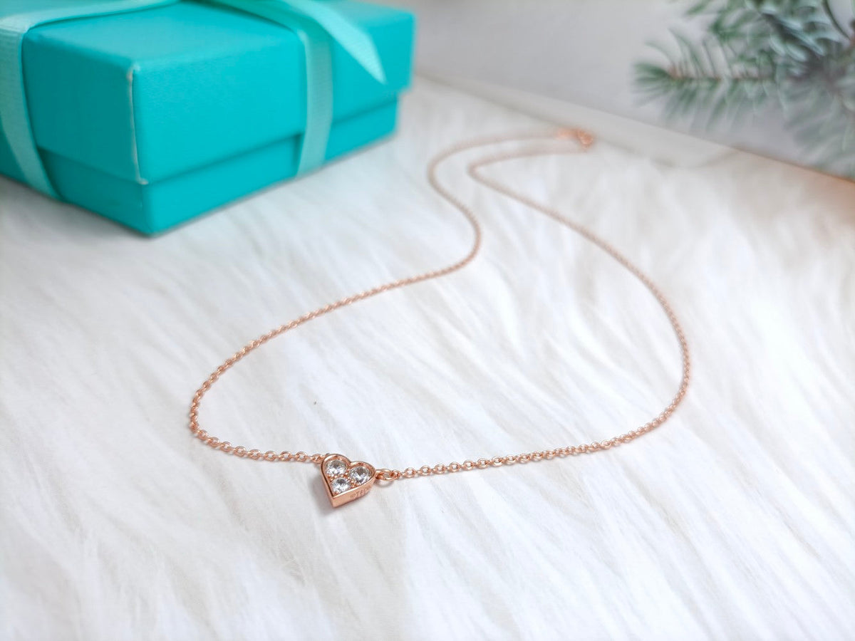 [Corinne]HEART 3 DIAMONDS PEDANT NECKLACE