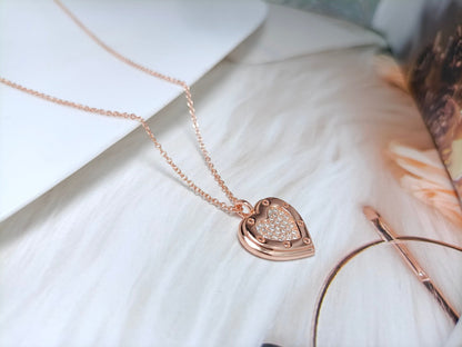 [Corinne]HEART DIAMONDS PEDANT NECKLACE