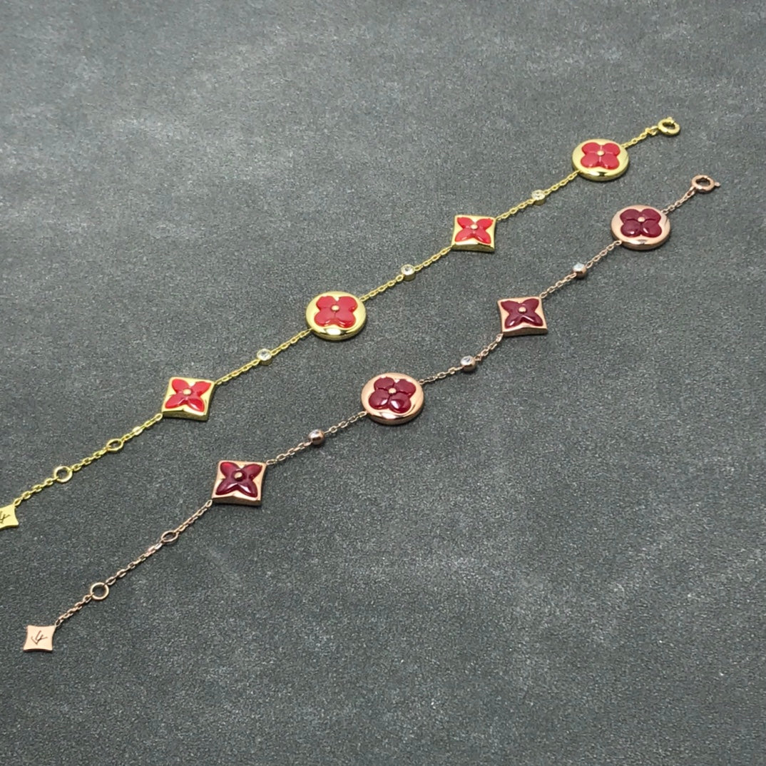 [⭐Corinne]STAR AND SUN CARNELIAN 4 MOTIFS 3 DIAMONDS