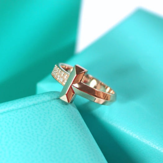 [Corinne]T1 NARROW DIAMOND PINK GOLD RING