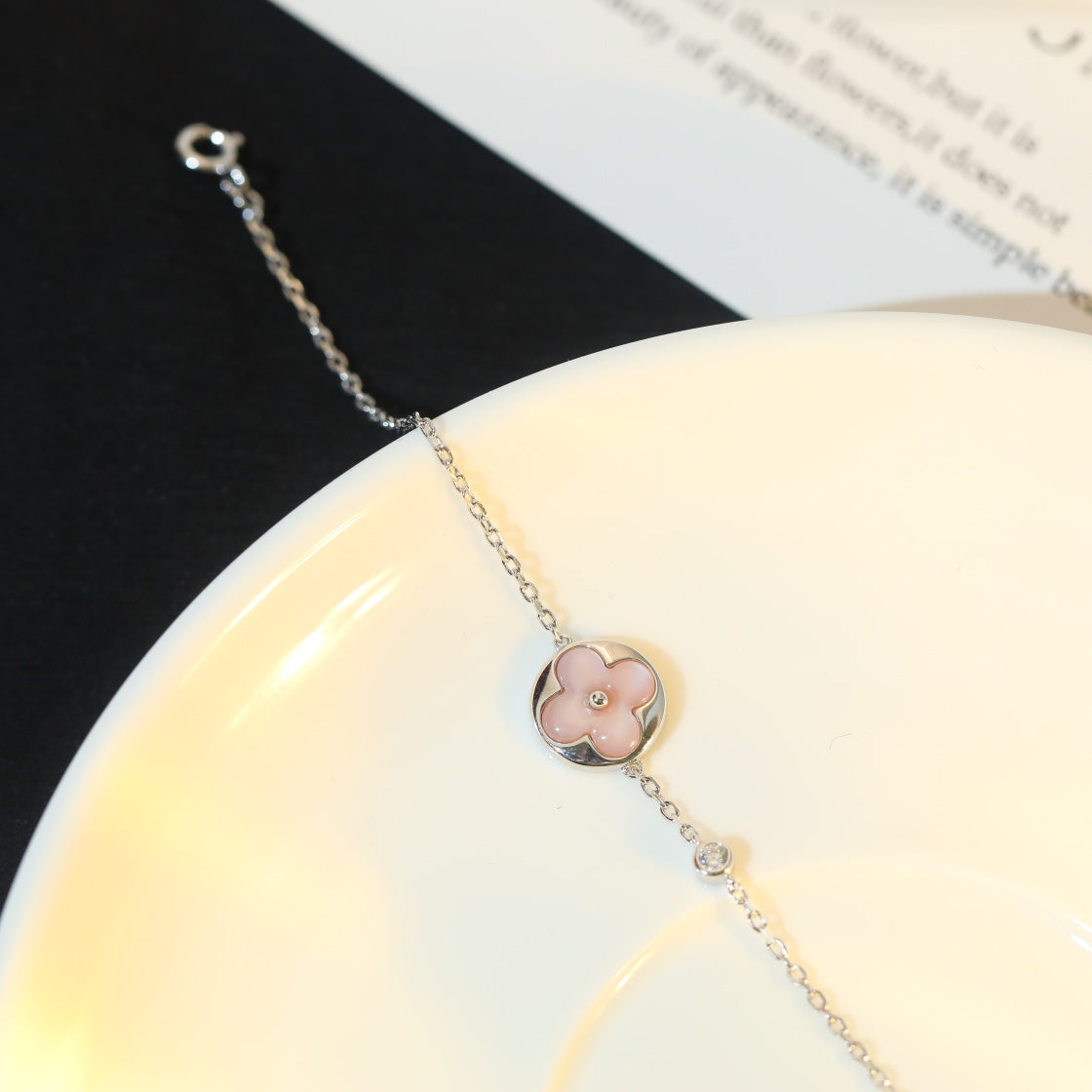 [⭐Corinne]SUN MOTIF PINK MOP SILVER BRACELET