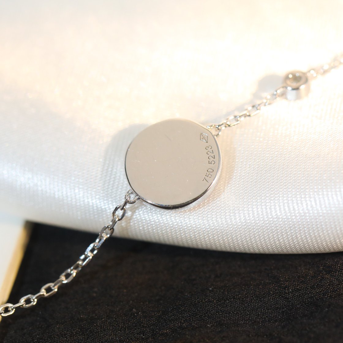 [⭐Corinne]SUN MOTIF PINK MOP SILVER BRACELET