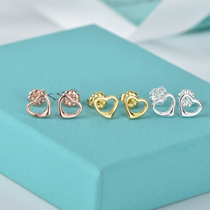 [Corinne]OPEN HEART STUD EARRINGS