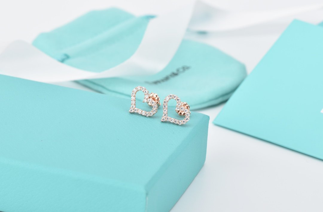 [Corinne]OPEN HEART STUD DIAMOND EARRINGS