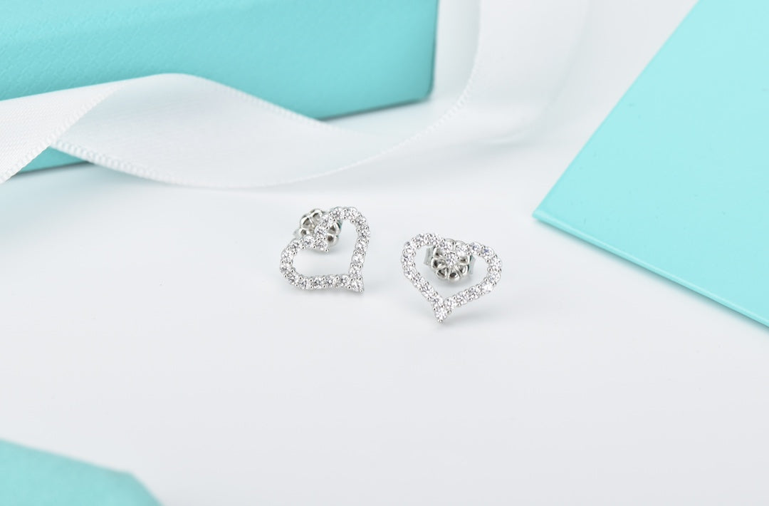 [Corinne]OPEN HEART STUD DIAMOND EARRINGS
