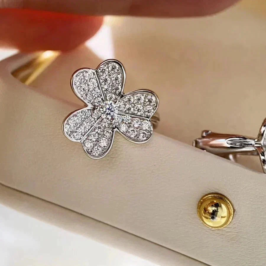 [⭐Corinne]CLOVER COMOS DIAMOND EARRINGS SILVER