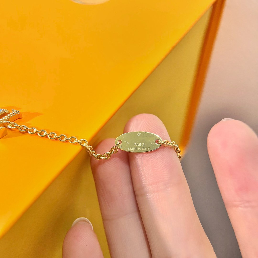 [⭐Corinne]LOGO STAR MOTIF GOLD BRACELET
