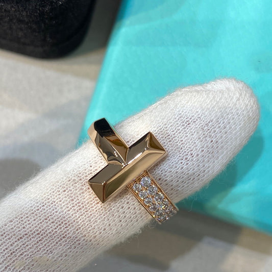 [Corinne]T WIRE MEDIUM DIAMOND RING