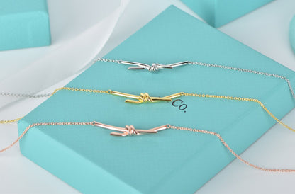 [Corinne]KNOT NECKLACE